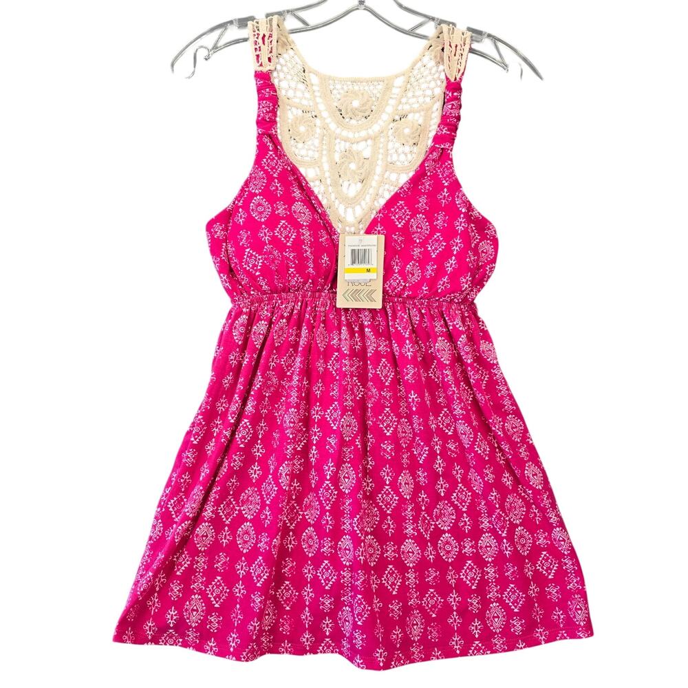Pink Rose Pink Tunic Tank NEW $34 Stretch Bandana Lace Sleeveless V-Neck Women M